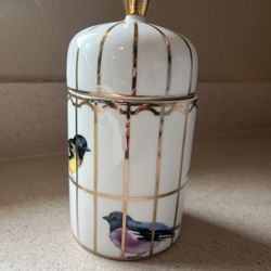Beautiful Candle With Birds