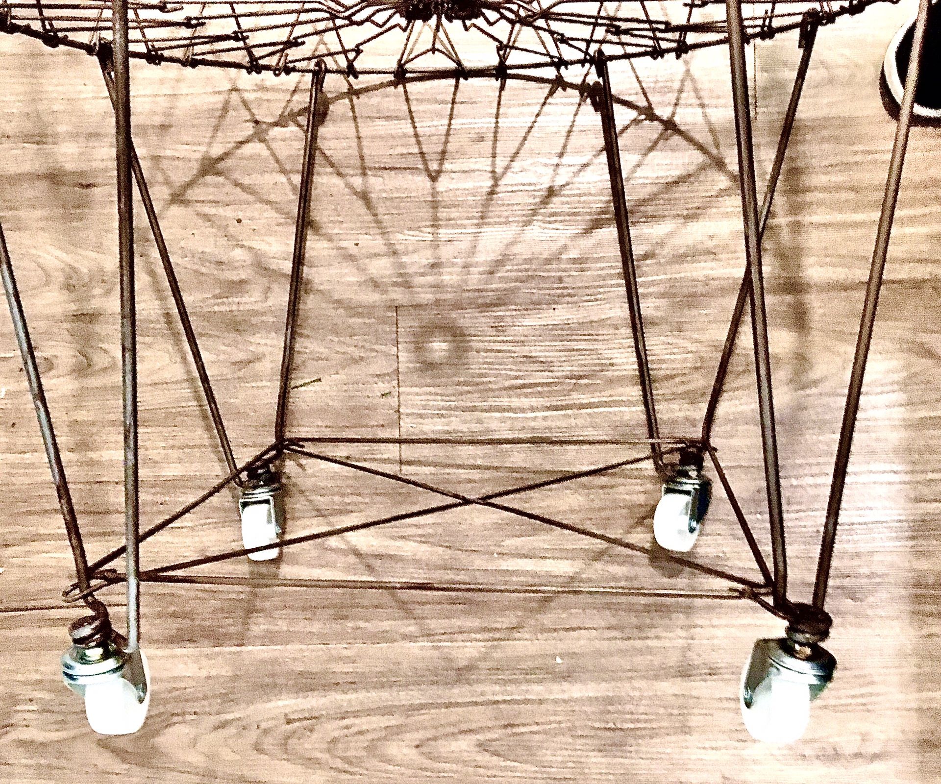 Farmhouse Wire Laundry Basket