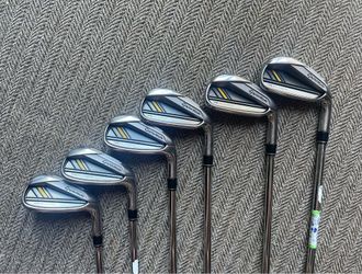TaylorMade RocketBladez Golf Iron Set