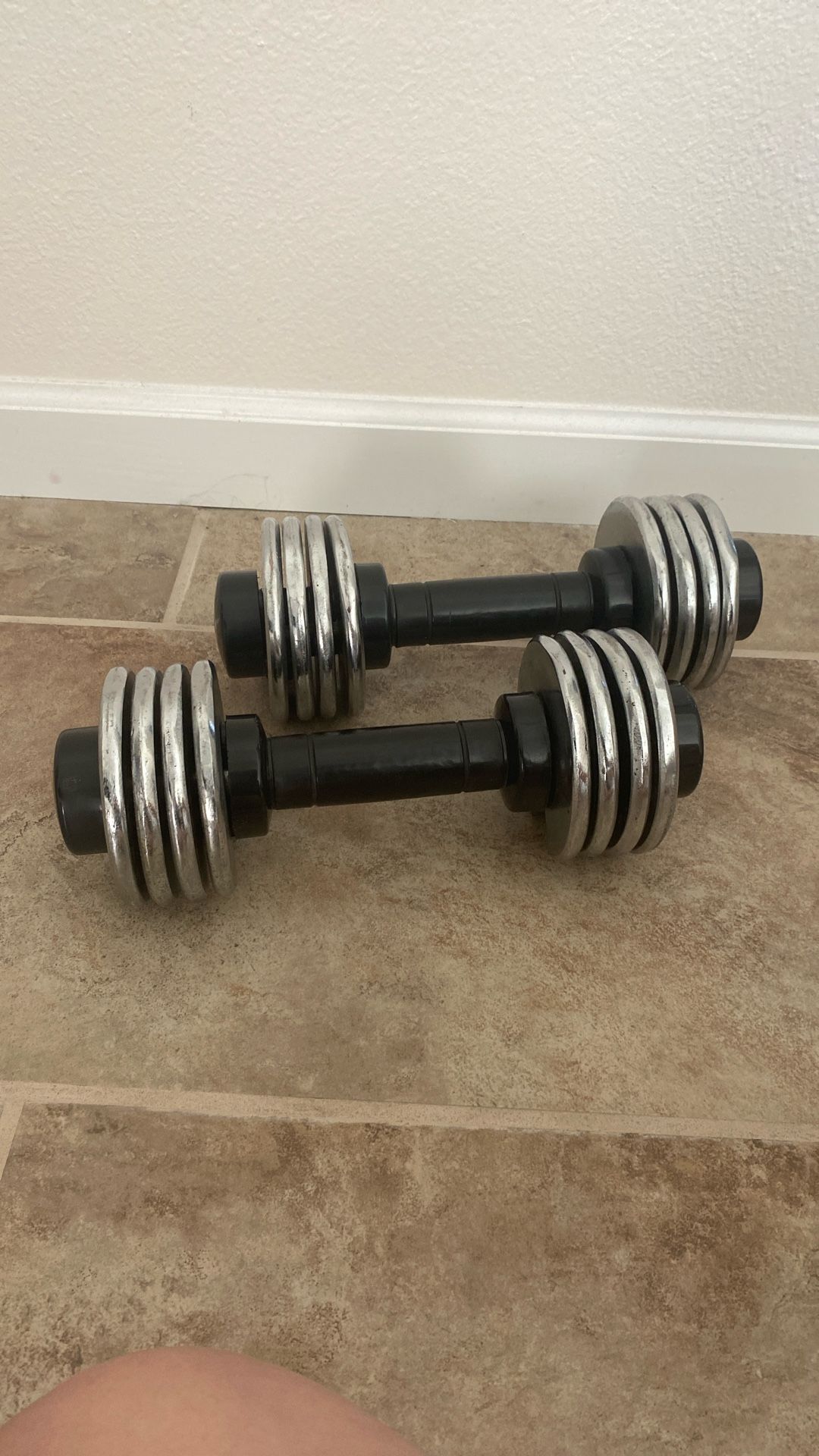 Adjustable Dumbbells 25 Pounds total