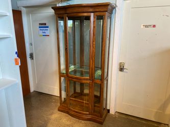 Traditional Wooden Display Cabinet with Curved Front