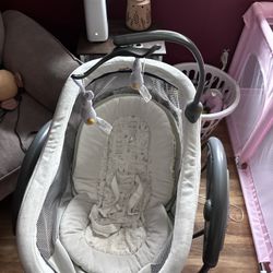 Baby Bassinet Swing
