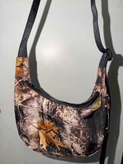 Discontinued Camo  Baggu