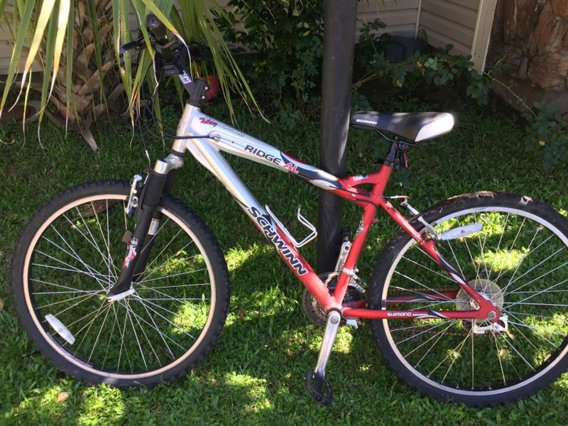 Schwinn 26 in. Hydroform Ridge AL mountain bike. for Sale in Kenner LA OfferUp