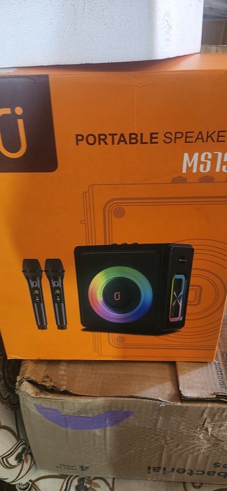 Portable Speaker MS75 Bluetooth Karaoke Machine