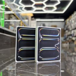 iPad Pro 13 inch M4 Chip (Latest Model) (Take It Home In Payment/ llévatelo a casa en pagos) 