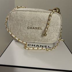 cosmetic bag