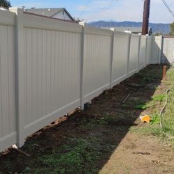 Vinyl Fence 