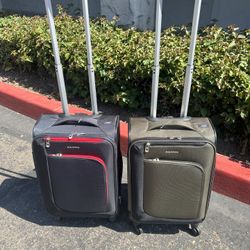 Luggage - Ricardo Lightweight Softcase Expandable Carry-on Spinner