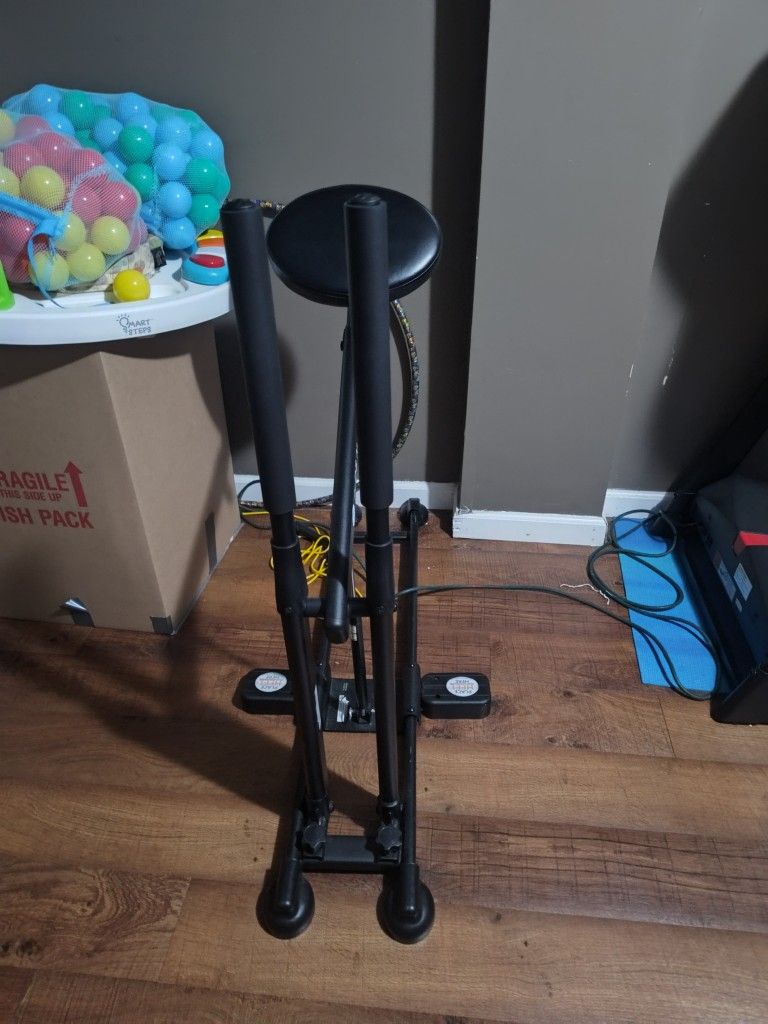 The DB Method Squats Machine 