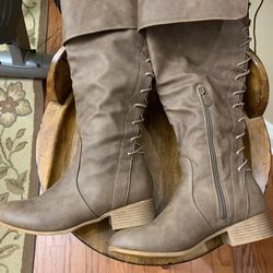 Knee High Boots -Brown- Size: 8.5 