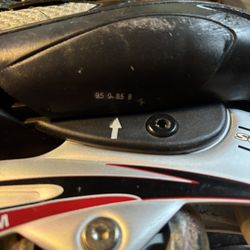 Used Adjustable 8 To 9 1/2 Size Rollerblades 