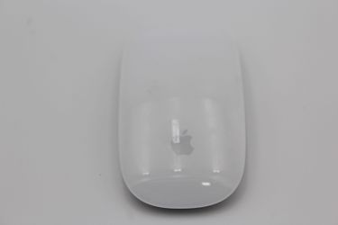 Apple Magic Mouse 2 Wireless Mouse - White (Model: A1657)