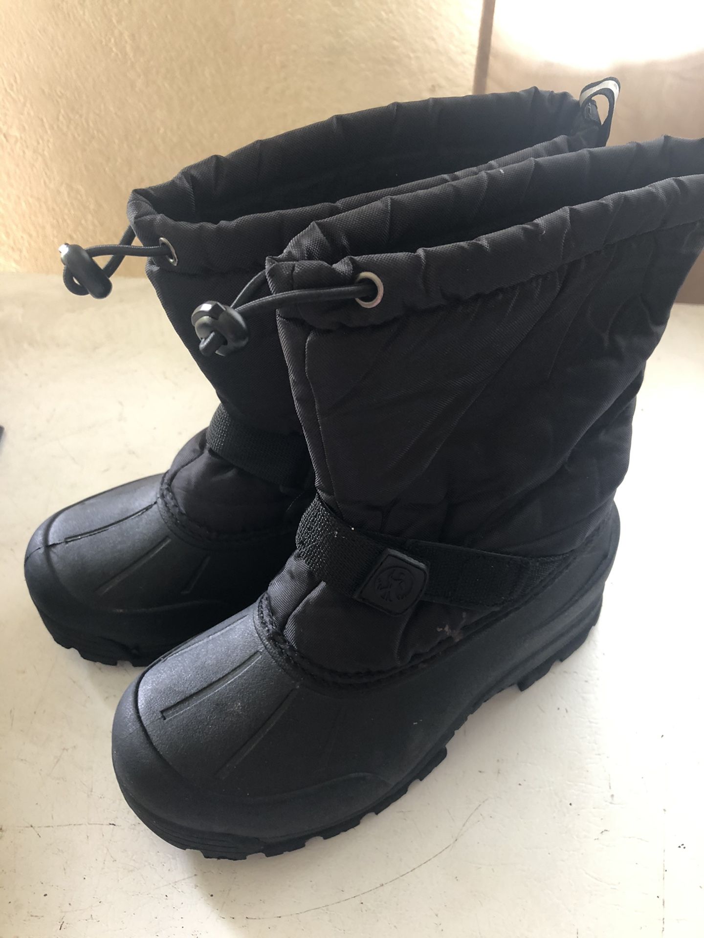 Snow boots for Kids Size 5, Boy Overall Size14/16