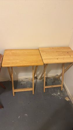 3 Wooden Tv Dinner Stands And Wooden Bar Stool