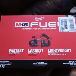 Milwaukee M18 FUEL Bandsaw