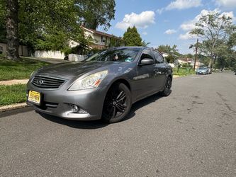 2012 Infiniti G37x