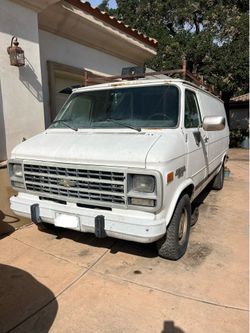 1994 Chevrolet 37V Van