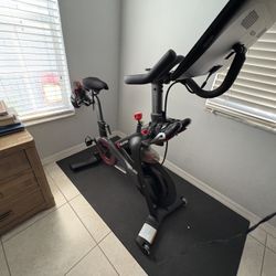 Peloton Bike