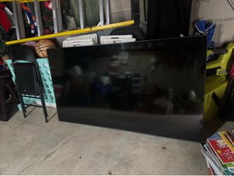 Samsung 70’ TV
