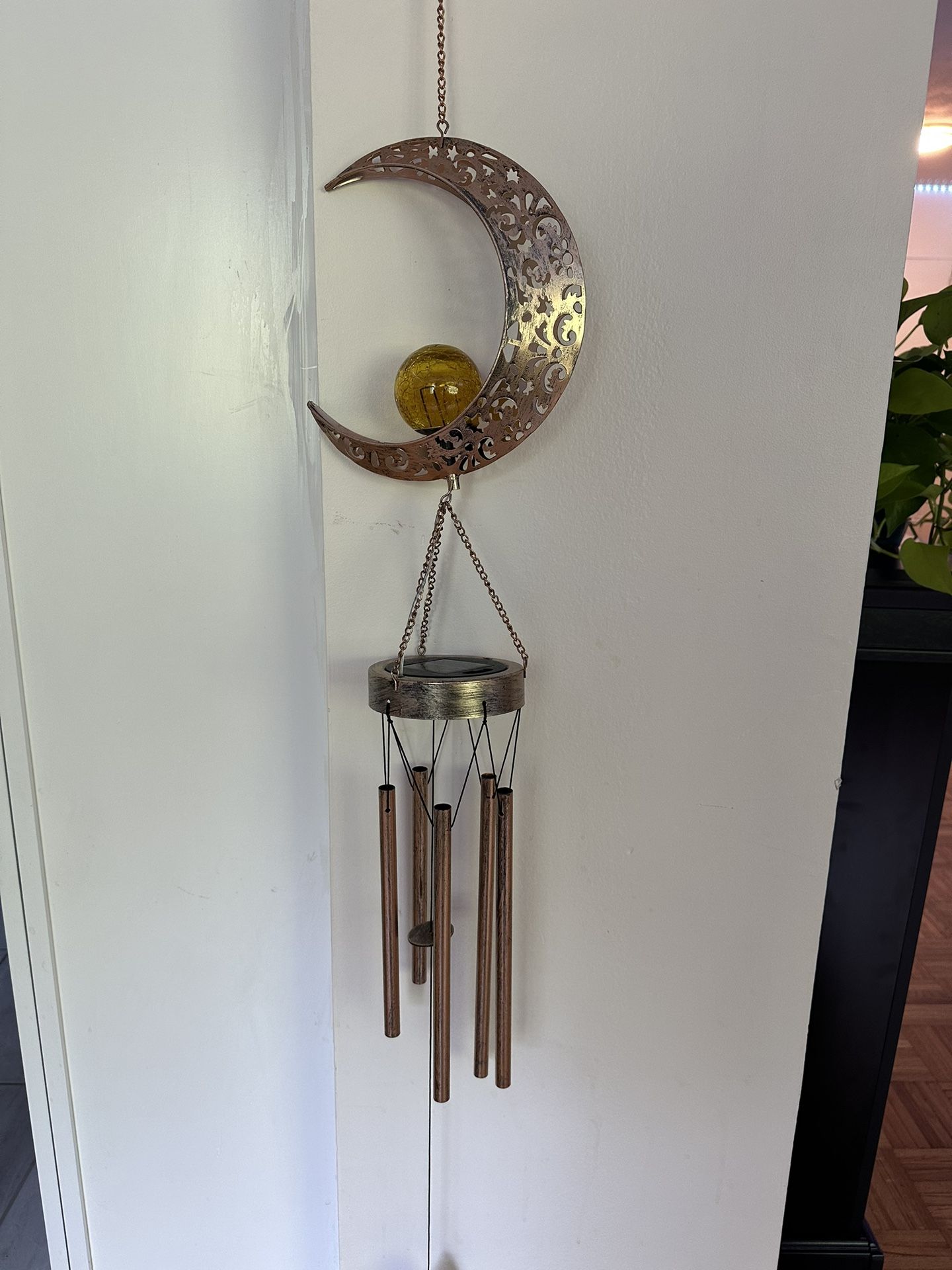 Crescent Moon Light Up Solar Wind Chime