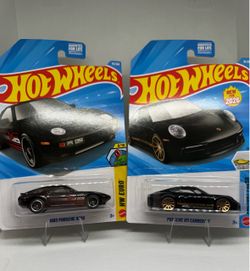 Hot Wheels Porsche 2-Car Set – 928S & 911 Carrera T