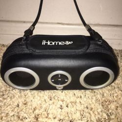 speaker / ihome / portable