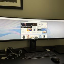 Dell UltraSharp 49” Curved Monitor (U4919DW) - Excellent Condition! Local Pickup Only 