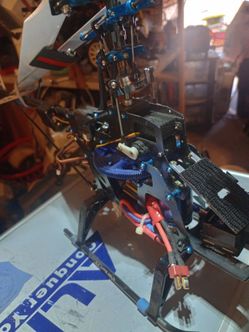 Remote control helicopter