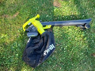 Ryobi leaf vacuum and mulcher like brand new used once