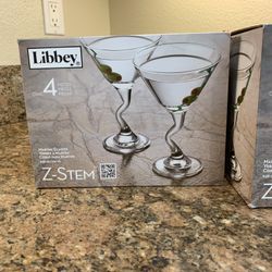 Set of Four Libbey Z-Stem Martini Glasses ~ New in Box