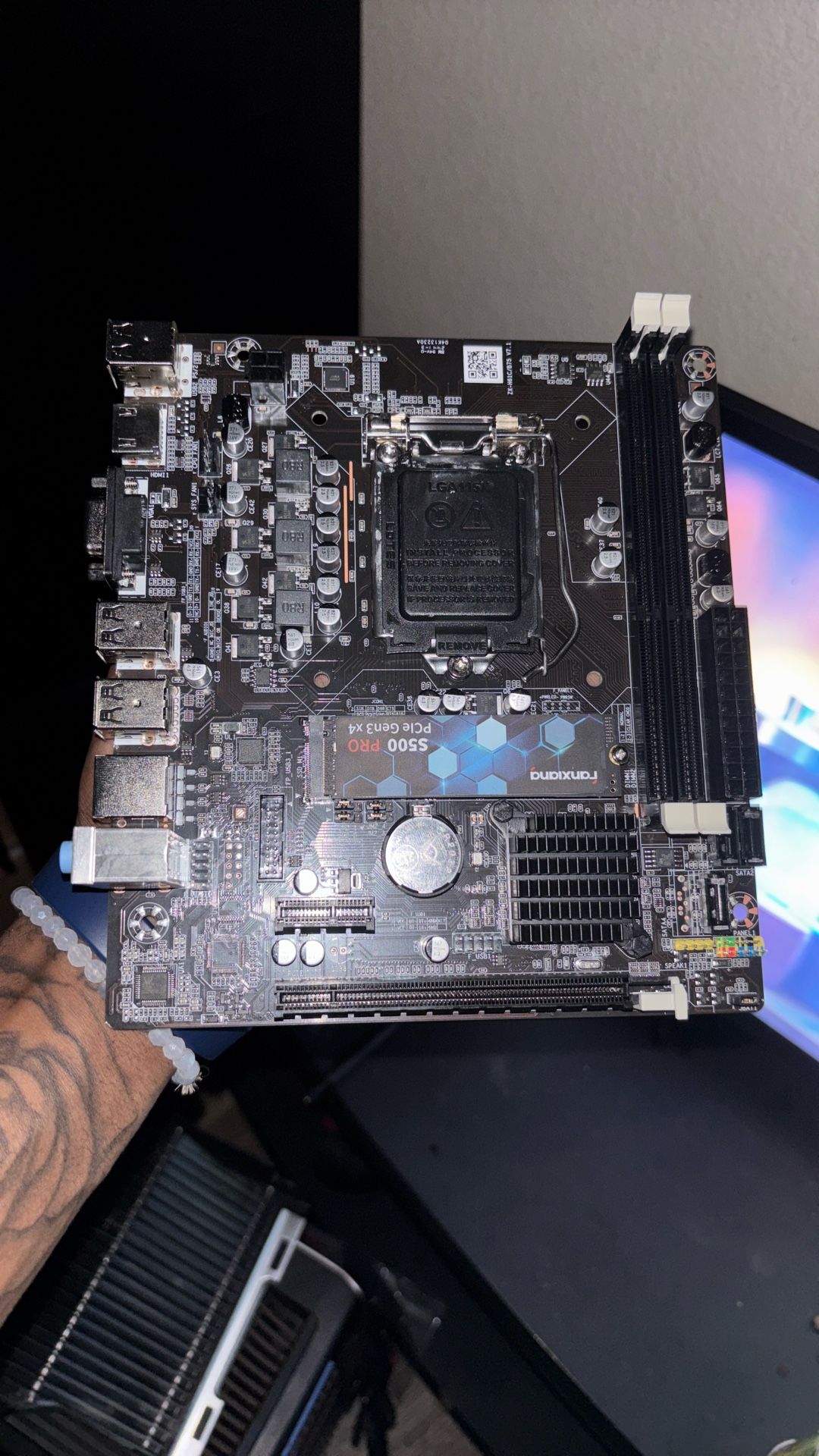 H61 Lga1155 Mobo & 250gb Ssd