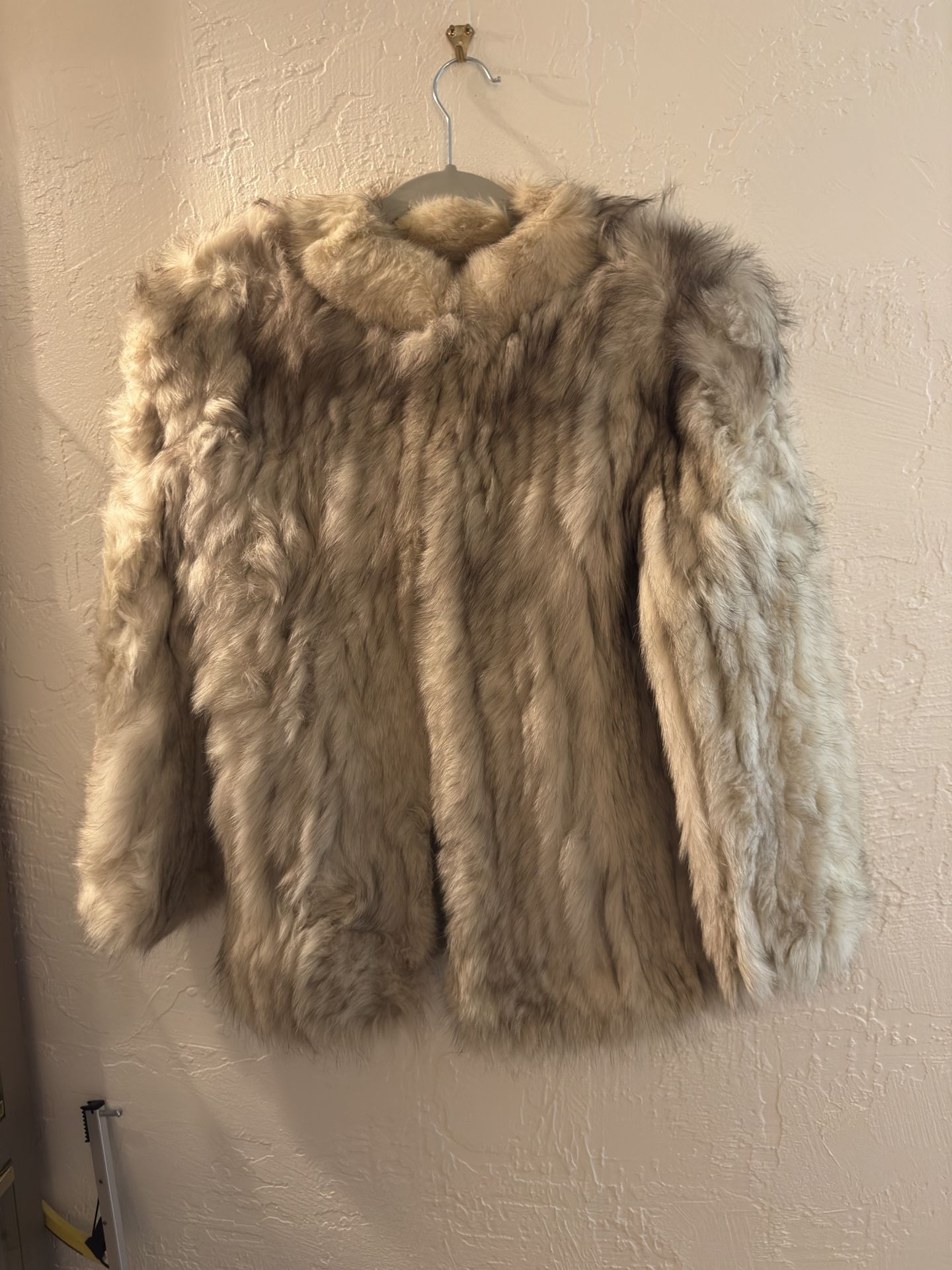 Vintage Blue Fox Fur Coat Jacket With Beige Silk Lining By Jason’s