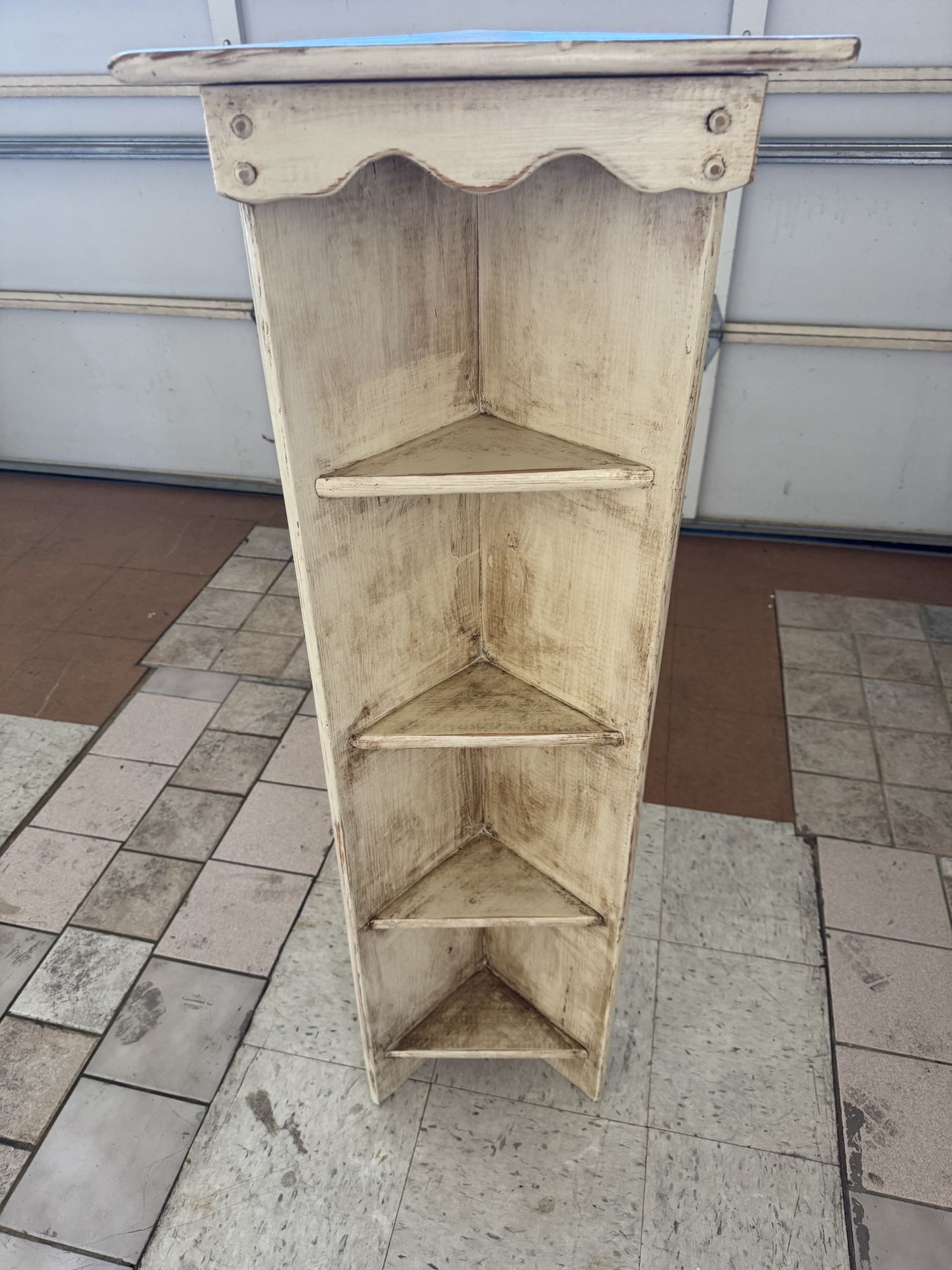 Corner Shelf