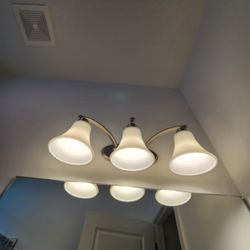 Bathroom Vanity Light