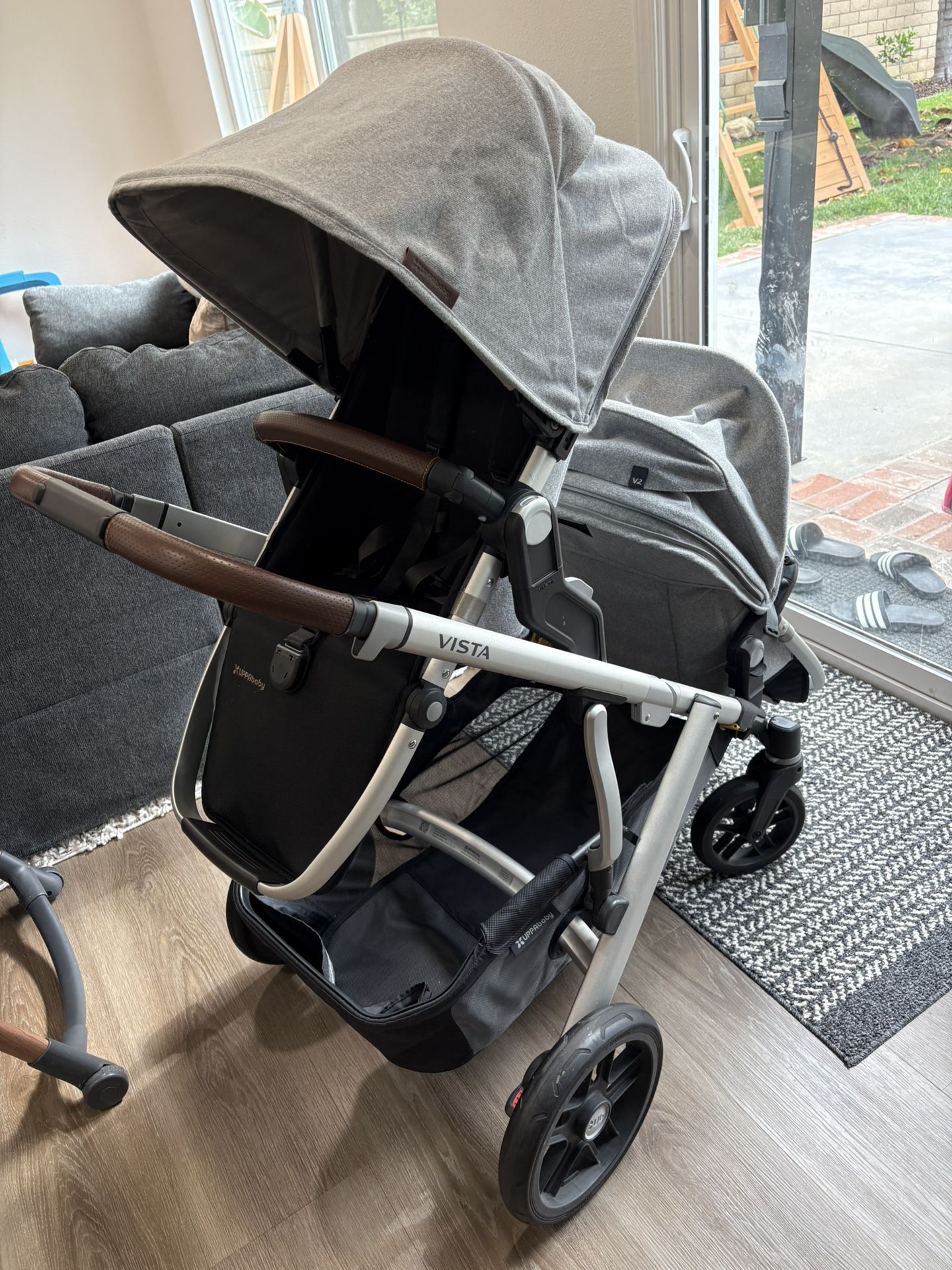 Grey Uppababy Vista Stroller With Rumble Seat Double Stroller