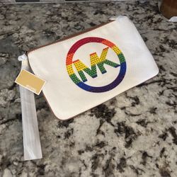 Michael Kors Wristlet / Purse