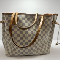 Louis Vuitton Damier Azul Neverfull MM for Sale in Canyon Country