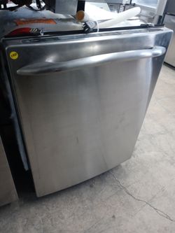 GE Profile stainless steel dishwasher with stainless tub (upward handle curve) - Free delivery