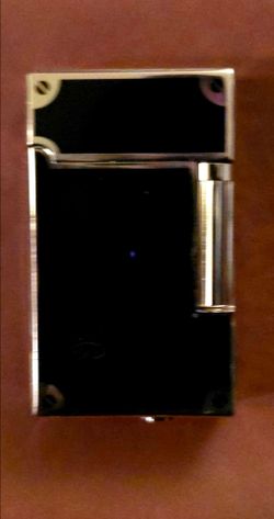 S.T. Dupont Lighter