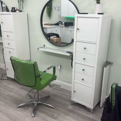 Beauty Salon Styling Chair (two)