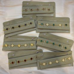 Bracelets 2 For 50$