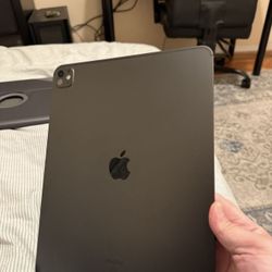 iPad 13 Inch (M4)
