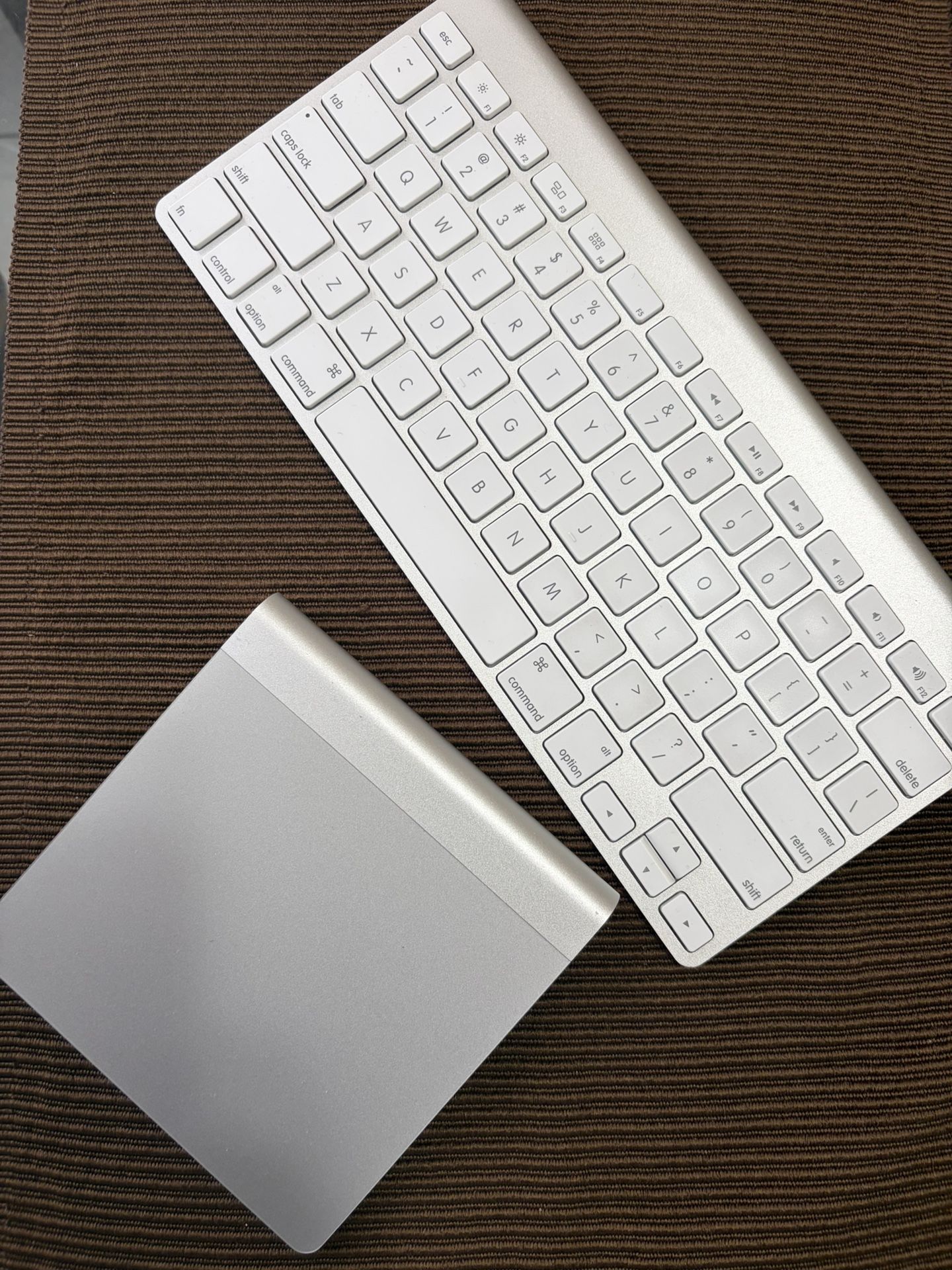Magic Trackpad And keyboard A1339/A1314