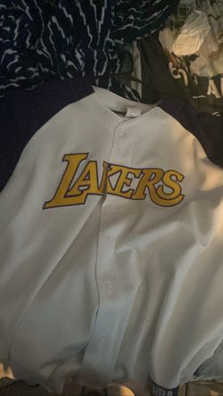 Lakers jersey and sweats 