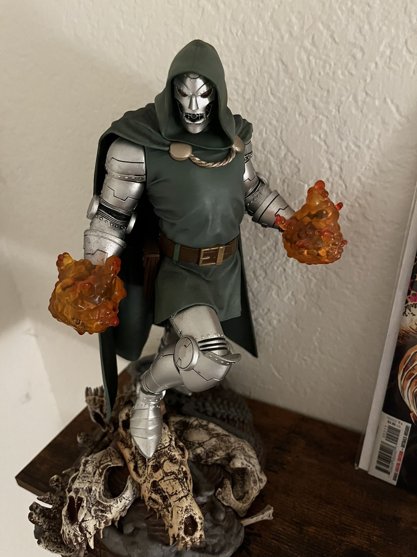 Doctor Doom - Diamond Select Statue