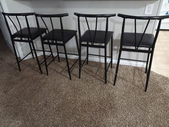 Set of 4 Black Metal Bar Stools