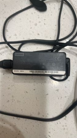 Lenovo ac adapter powers c connector