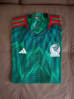Mexico adidas fútbol soccer jersey