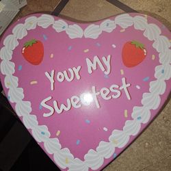 Empty Valentines GIFT Tins